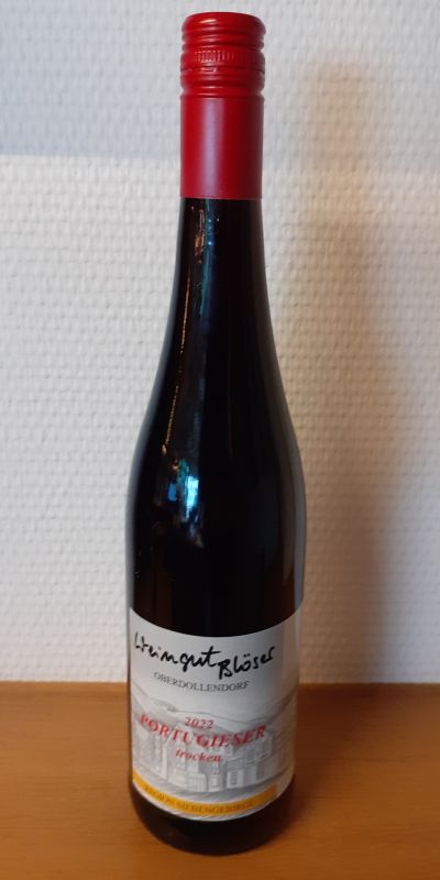 Produktbild von: <br>Artikel-Nr.: 06<br>Portugieser trocken<br>