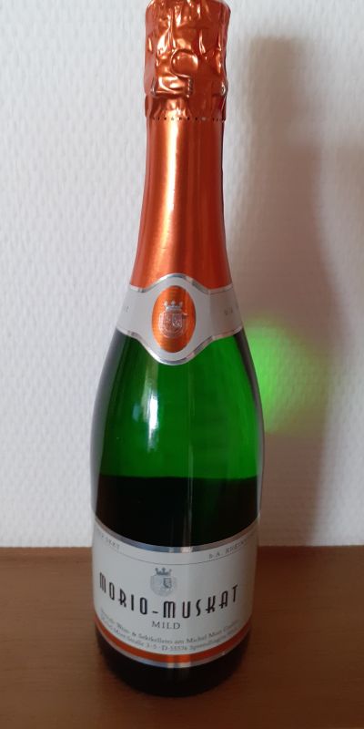 Produktbild von: <br>Artikel-Nr.: 31<br>Winzersekt  Morio-Muskat Sekt b. A.  mild 0,75l<br>
